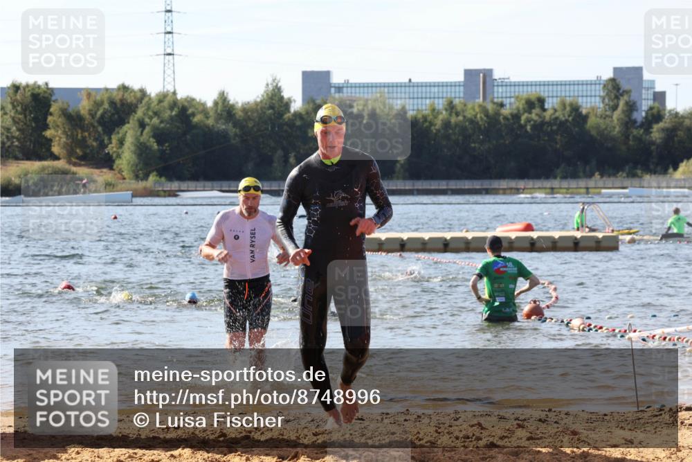 07.09.2025 - 19. Norderstedt Triathlon Luisa Fischer http://msf.ph/oto/8748996 07.09.2025 10:54:48 Schwimmen 284, 771, 833 meine-sportfotos.de
