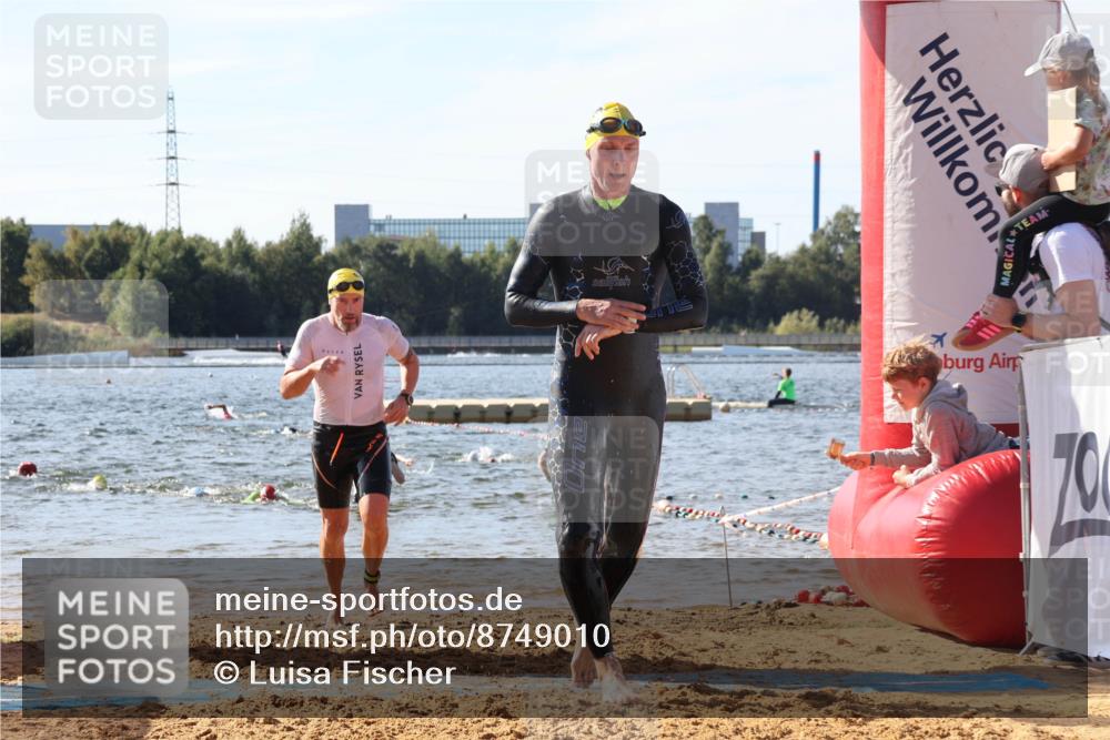07.09.2025 - 19. Norderstedt Triathlon Luisa Fischer http://msf.ph/oto/8749010 07.09.2025 10:54:50 Schwimmen 284, 771, 833 meine-sportfotos.de