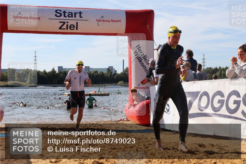 07.09.2025 - 19. Norderstedt Triathlon Luisa Fischer http://msf.ph/oto/8749023 07.09.2025 10:54:51 Schwimmen 284, 771, 833 meine-sportfotos.de