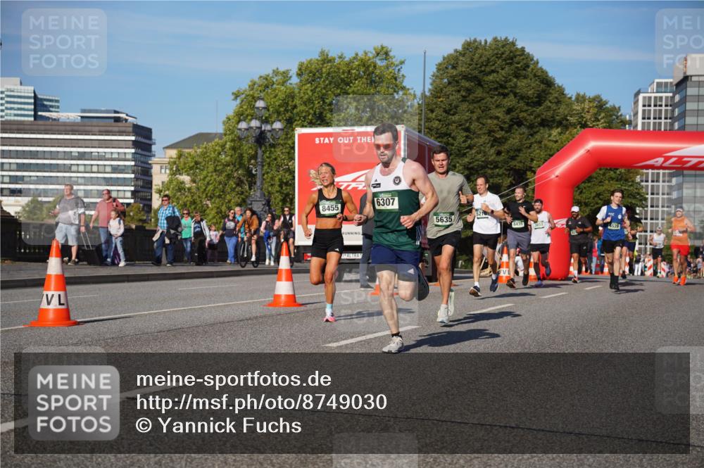 07.09.2025 - BARMER Alsterlauf Yannick Fuchs http://msf.ph/oto/8749030 07.09.2025 09:33:44 Laufen 8455, 6307, 5635, 8435 meine-sportfotos.de