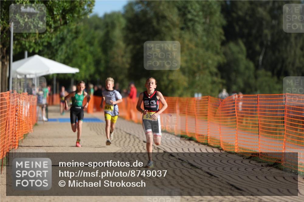 07.09.2025 - 19. Norderstedt Triathlon Michael Strokosch http://msf.ph/oto/8749037 07.09.2025 09:48:12 Laufen 579 meine-sportfotos.de