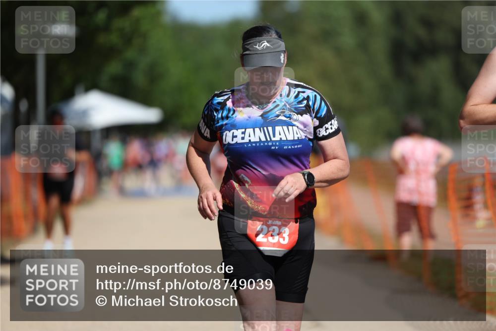 07.09.2025 - 19. Norderstedt Triathlon Michael Strokosch http://msf.ph/oto/8749039 07.09.2025 12:40:49 Laufen 218, 233, 1387, 1392 meine-sportfotos.de