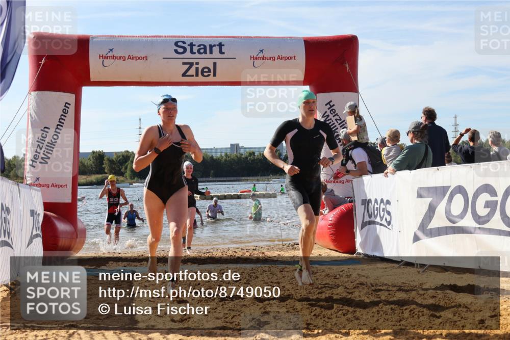 07.09.2025 - 19. Norderstedt Triathlon Luisa Fischer http://msf.ph/oto/8749050 07.09.2025 10:55:04 Schwimmen 284, 306, 1159, 1183, 1207, 1257 meine-sportfotos.de
