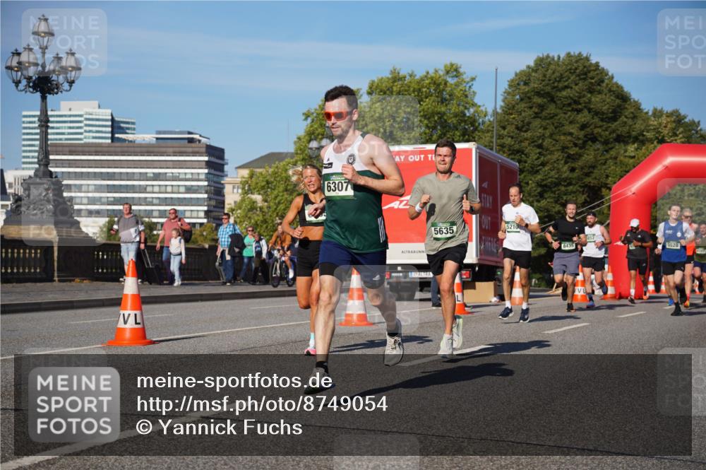 07.09.2025 - BARMER Alsterlauf Yannick Fuchs http://msf.ph/oto/8749054 07.09.2025 09:33:44 Laufen 6307, 5635, 5210, 8435, 5852, 5528, 4307 meine-sportfotos.de