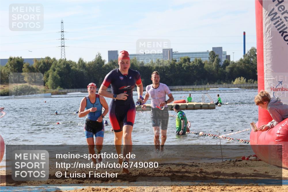 07.09.2025 - 19. Norderstedt Triathlon Luisa Fischer http://msf.ph/oto/8749080 07.09.2025 10:55:11 Schwimmen 276, 306, 834, 1159, 1181, 1183, 1207, 1257 meine-sportfotos.de