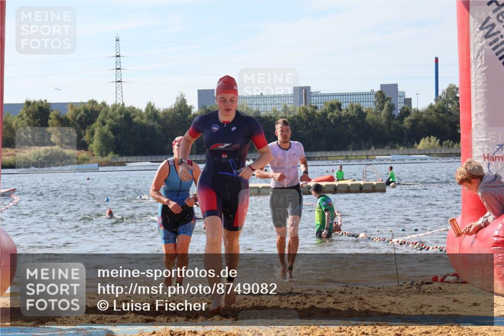 07.09.2025 - 19. Norderstedt Triathlon Luisa Fischer http://msf.ph/oto/8749082 07.09.2025 10:55:12 Schwimmen 276, 306, 834, 1159, 1181, 1183, 1207, 1257 meine-sportfotos.de