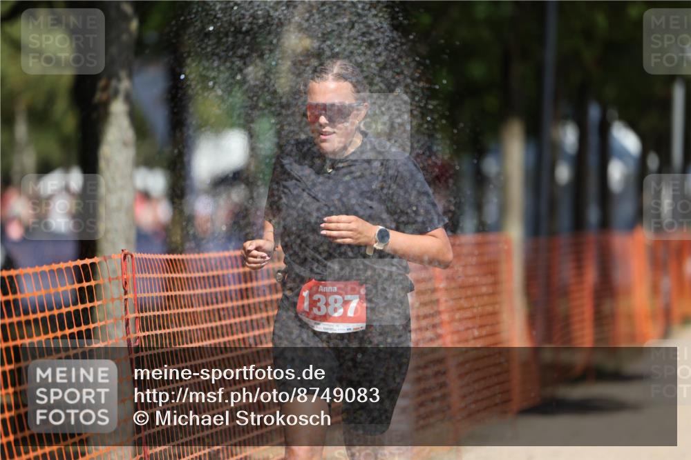 07.09.2025 - 19. Norderstedt Triathlon Michael Strokosch http://msf.ph/oto/8749083 07.09.2025 12:40:56 Laufen 802, 1387 meine-sportfotos.de