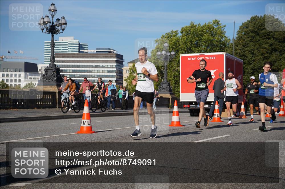 07.09.2025 - BARMER Alsterlauf Yannick Fuchs http://msf.ph/oto/8749091 07.09.2025 09:33:46 Laufen 5210, 8435, 3852, 1, 8232, 552 meine-sportfotos.de