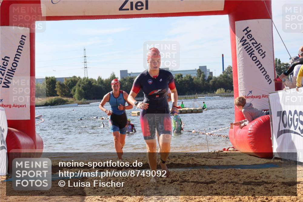 07.09.2025 - 19. Norderstedt Triathlon Luisa Fischer http://msf.ph/oto/8749092 07.09.2025 10:55:13 Schwimmen 276, 306, 834, 1159, 1181, 1183, 1207, 1257 meine-sportfotos.de