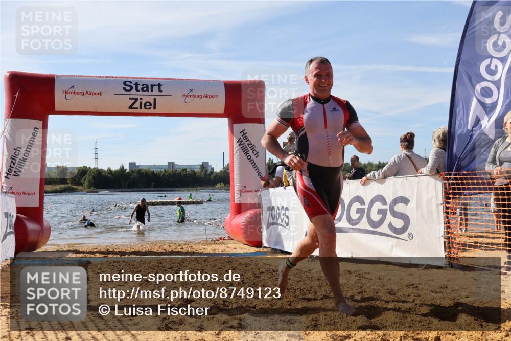 07.09.2025 - 19. Norderstedt Triathlon Luisa Fischer http://msf.ph/oto/8749123 07.09.2025 10:55:28 Schwimmen 774, 1236 meine-sportfotos.de