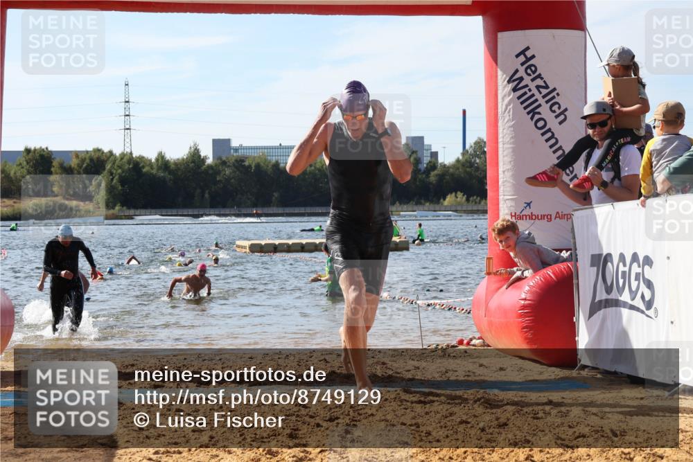 07.09.2025 - 19. Norderstedt Triathlon Luisa Fischer http://msf.ph/oto/8749129 07.09.2025 10:55:34 Schwimmen 774, 796, 1219, 1236 meine-sportfotos.de