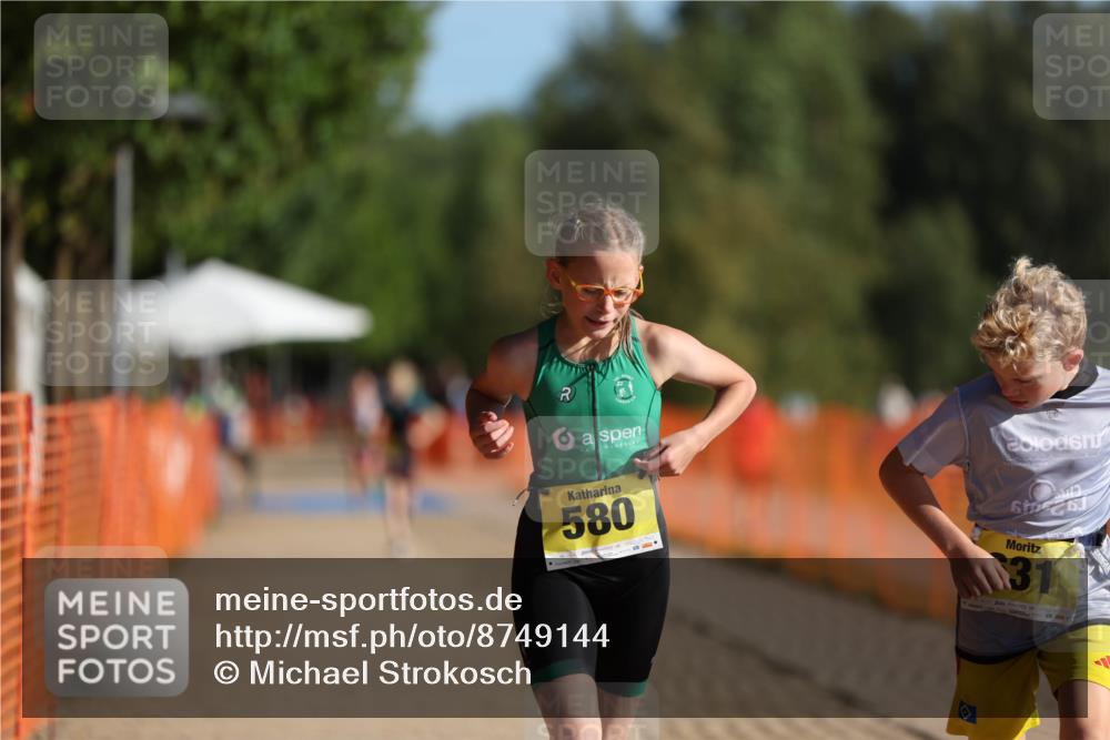07.09.2025 - 19. Norderstedt Triathlon Michael Strokosch http://msf.ph/oto/8749144 07.09.2025 09:48:19 Laufen 579, 580, 631 meine-sportfotos.de