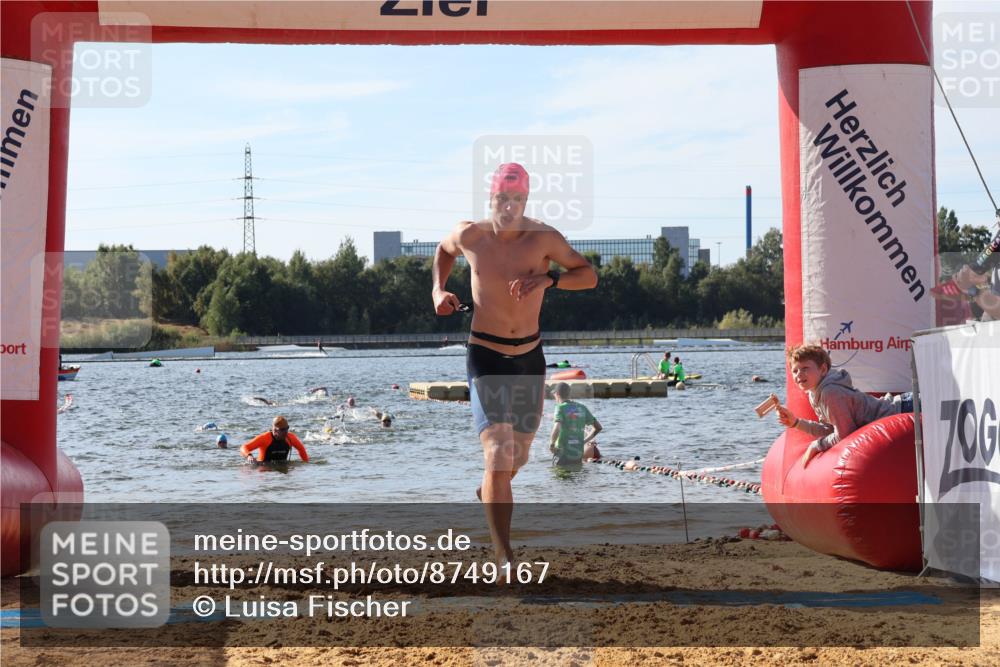 07.09.2025 - 19. Norderstedt Triathlon Luisa Fischer http://msf.ph/oto/8749167 07.09.2025 10:55:43 Schwimmen 774, 796, 1184, 1219 meine-sportfotos.de