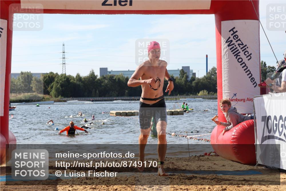 07.09.2025 - 19. Norderstedt Triathlon Luisa Fischer http://msf.ph/oto/8749170 07.09.2025 10:55:44 Schwimmen 774, 796, 1184, 1219 meine-sportfotos.de
