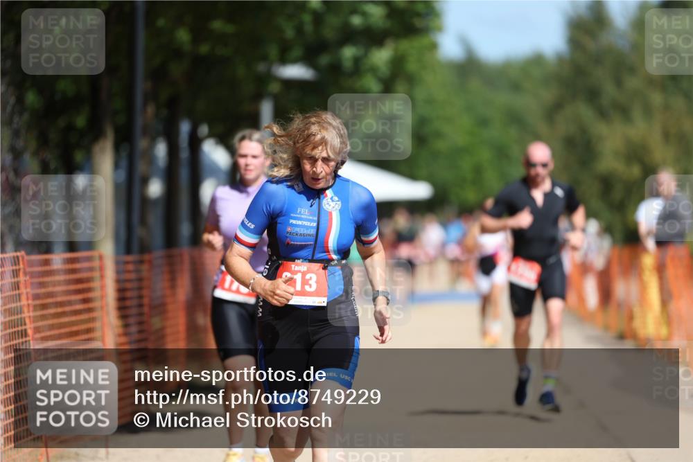07.09.2025 - 19. Norderstedt Triathlon Michael Strokosch http://msf.ph/oto/8749229 07.09.2025 12:41:17 Laufen 156, 176, 213, 767, 1296, 1346 meine-sportfotos.de