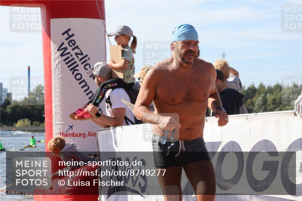 07.09.2025 - 19. Norderstedt Triathlon Luisa Fischer http://msf.ph/oto/8749277 07.09.2025 10:56:21 Schwimmen 203, 760, 1194, 1206, 1308, 1314 meine-sportfotos.de