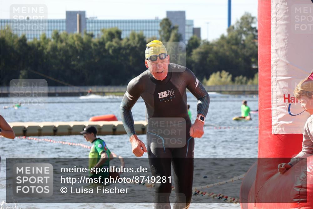 07.09.2025 - 19. Norderstedt Triathlon Luisa Fischer http://msf.ph/oto/8749281 07.09.2025 10:56:24 Schwimmen 203, 760, 1194, 1195, 1206, 1308, 1314 meine-sportfotos.de