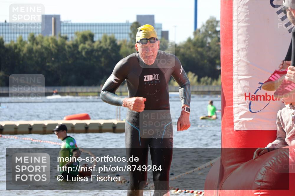 07.09.2025 - 19. Norderstedt Triathlon Luisa Fischer http://msf.ph/oto/8749284 07.09.2025 10:56:24 Schwimmen 203, 760, 1194, 1195, 1206, 1308, 1314 meine-sportfotos.de
