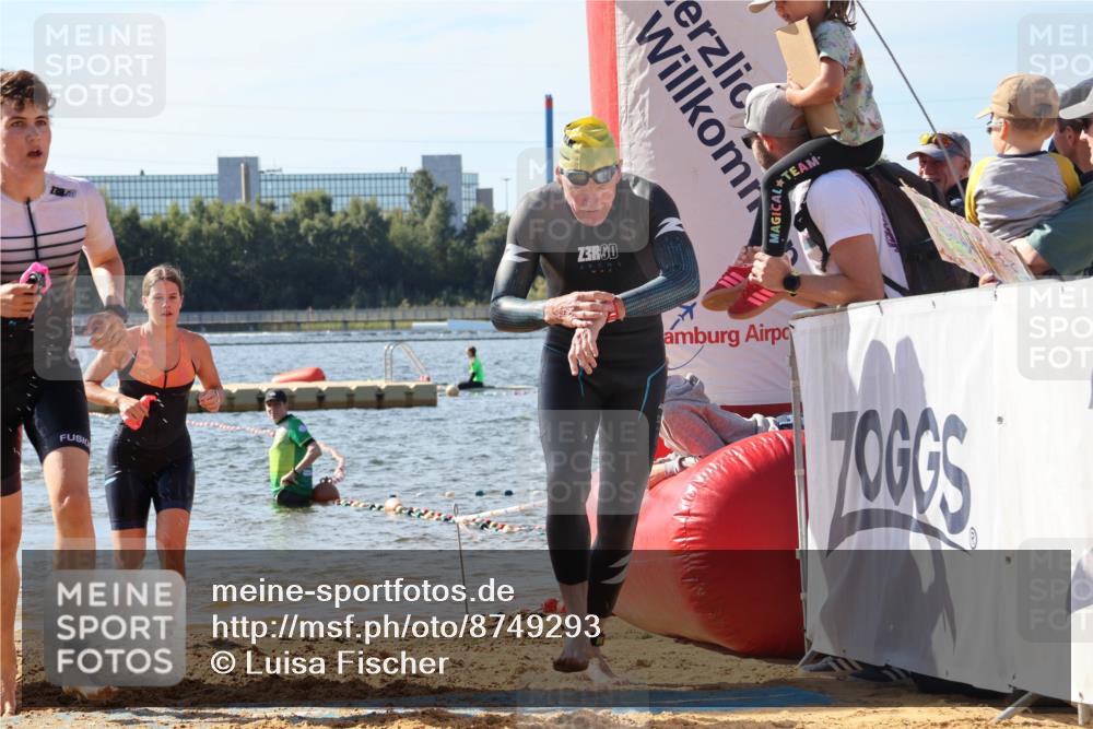 07.09.2025 - 19. Norderstedt Triathlon Luisa Fischer http://msf.ph/oto/8749293 07.09.2025 10:56:26 Schwimmen 203, 760, 1194, 1195, 1206, 1308 meine-sportfotos.de
