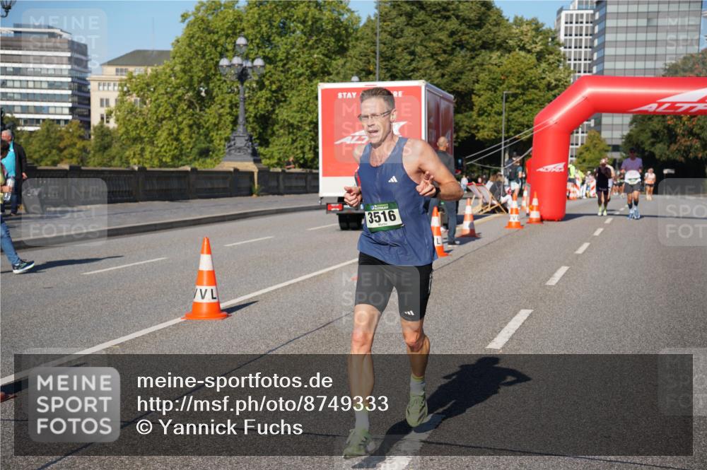 07.09.2025 - BARMER Alsterlauf Yannick Fuchs http://msf.ph/oto/8749333 07.09.2025 09:34:00 Laufen 3516 meine-sportfotos.de