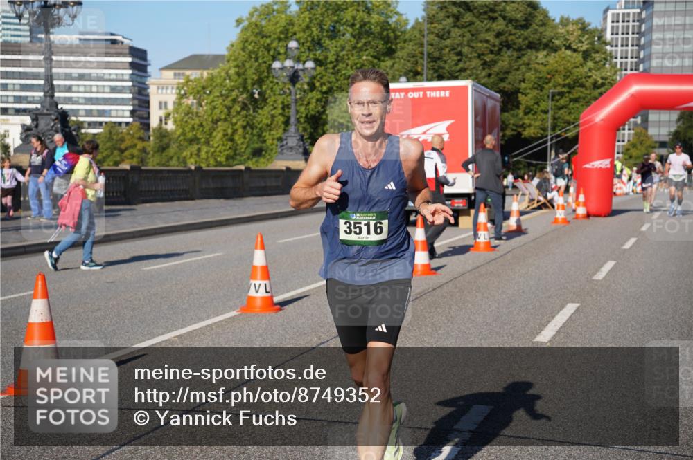 07.09.2025 - BARMER Alsterlauf Yannick Fuchs http://msf.ph/oto/8749352 07.09.2025 09:34:00 Laufen 36, 3516 meine-sportfotos.de