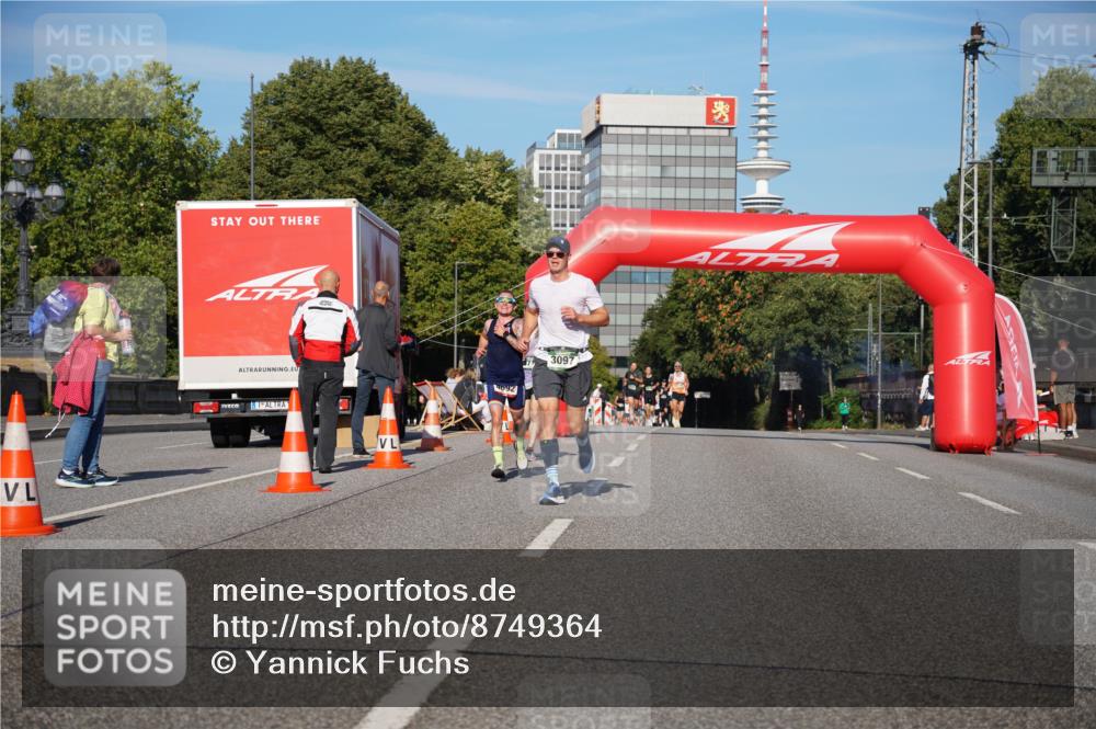 07.09.2025 - BARMER Alsterlauf Yannick Fuchs http://msf.ph/oto/8749364 07.09.2025 09:34:05 Laufen 9092, 3097 meine-sportfotos.de