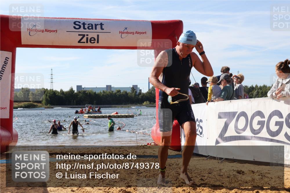 07.09.2025 - 19. Norderstedt Triathlon Luisa Fischer http://msf.ph/oto/8749378 07.09.2025 10:56:54 Schwimmen 296, 1152, 1279, 1395 meine-sportfotos.de