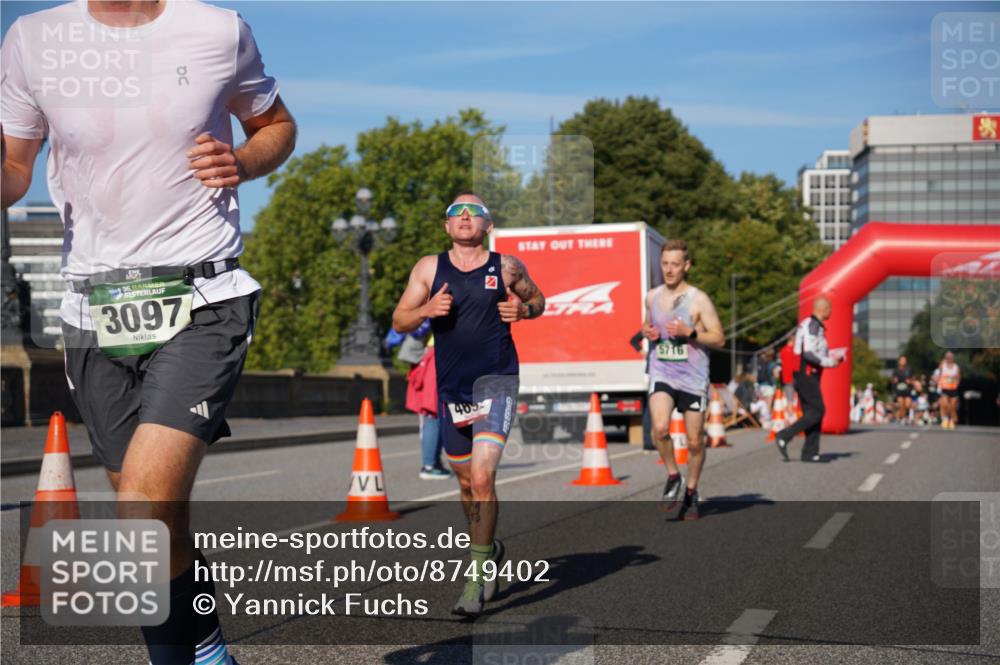 07.09.2025 - BARMER Alsterlauf Yannick Fuchs http://msf.ph/oto/8749402 07.09.2025 09:34:08 Laufen 90, 436, 3097, 405 meine-sportfotos.de