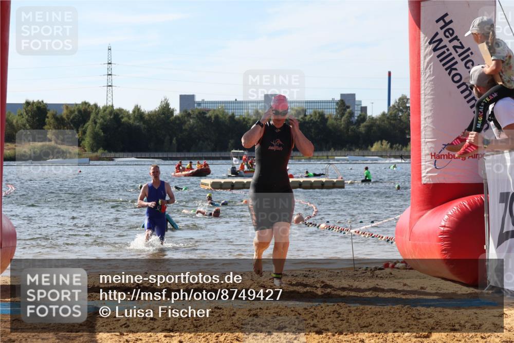 07.09.2025 - 19. Norderstedt Triathlon Luisa Fischer http://msf.ph/oto/8749427 07.09.2025 10:57:04 Schwimmen 1152, 1279, 1394 meine-sportfotos.de