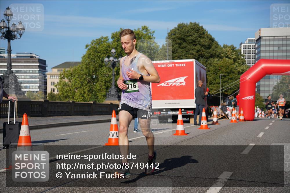 07.09.2025 - BARMER Alsterlauf Yannick Fuchs http://msf.ph/oto/8749442 07.09.2025 09:34:09 Laufen 716 meine-sportfotos.de