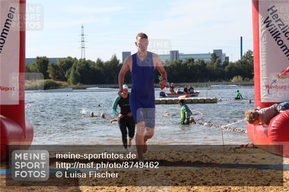 07.09.2025 - 19. Norderstedt Triathlon Luisa Fischer http://msf.ph/oto/8749462 07.09.2025 10:57:11 Schwimmen 1152, 1218, 1228, 1394 meine-sportfotos.de