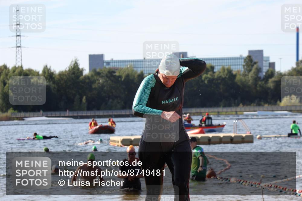 07.09.2025 - 19. Norderstedt Triathlon Luisa Fischer http://msf.ph/oto/8749481 07.09.2025 10:57:14 Schwimmen 1218, 1228, 1394 meine-sportfotos.de