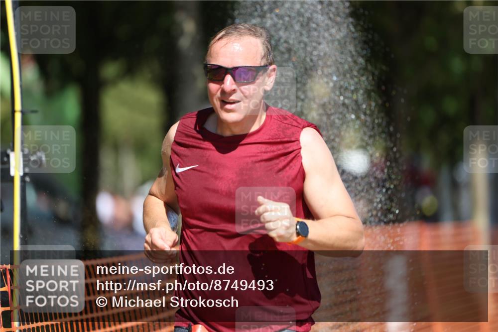 07.09.2025 - 19. Norderstedt Triathlon Michael Strokosch http://msf.ph/oto/8749493 07.09.2025 12:41:42 Laufen 287, 823, 846, 1309 meine-sportfotos.de