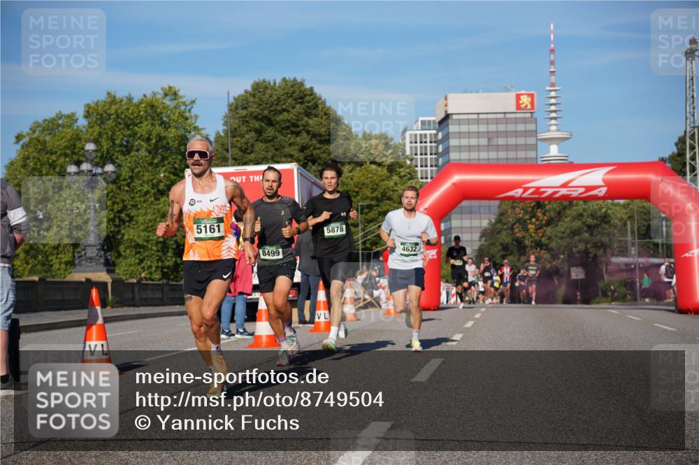 07.09.2025 - BARMER Alsterlauf Yannick Fuchs http://msf.ph/oto/8749504 07.09.2025 09:34:18 Laufen 5161, 8499, 5878, 4632 meine-sportfotos.de
