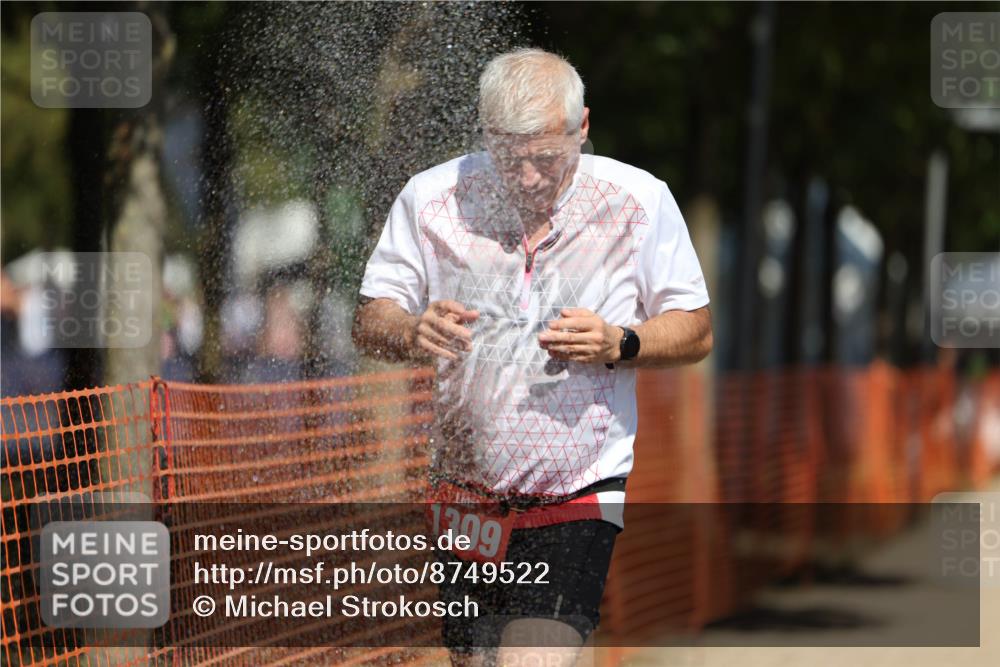 07.09.2025 - 19. Norderstedt Triathlon Michael Strokosch http://msf.ph/oto/8749522 07.09.2025 12:41:49 Laufen 756, 1309 meine-sportfotos.de