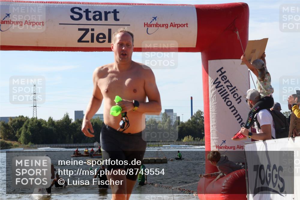 07.09.2025 - 19. Norderstedt Triathlon Luisa Fischer http://msf.ph/oto/8749554 07.09.2025 10:57:25 Schwimmen 1161, 1218, 1253 meine-sportfotos.de