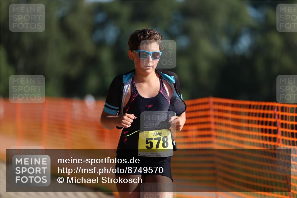 07.09.2025 - 19. Norderstedt Triathlon Michael Strokosch http://msf.ph/oto/8749570 07.09.2025 09:49:15 Laufen 578 meine-sportfotos.de