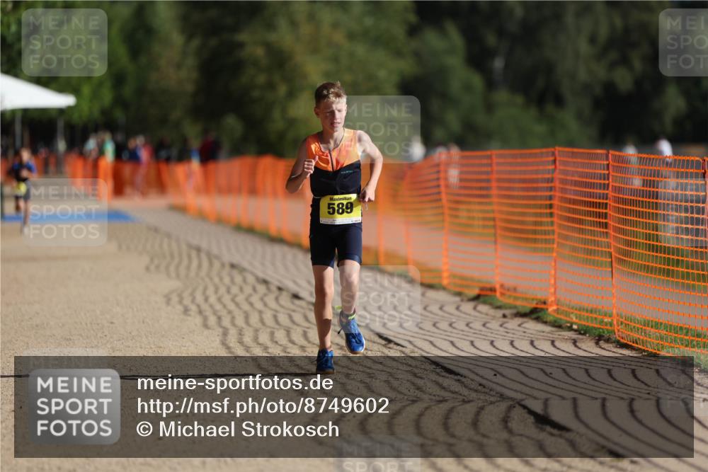 07.09.2025 - 19. Norderstedt Triathlon Michael Strokosch http://msf.ph/oto/8749602 07.09.2025 09:49:39 Laufen 589 meine-sportfotos.de