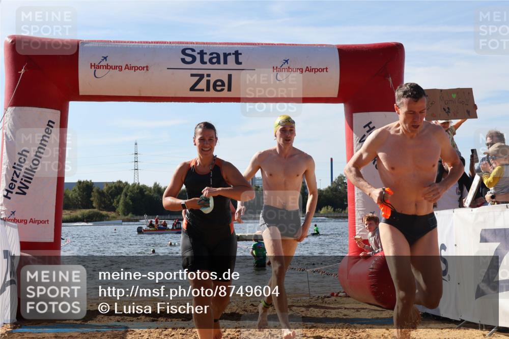 07.09.2025 - 19. Norderstedt Triathlon Luisa Fischer http://msf.ph/oto/8749604 07.09.2025 10:57:38 Schwimmen 185, 300, 806, 862, 1278, 1323 meine-sportfotos.de