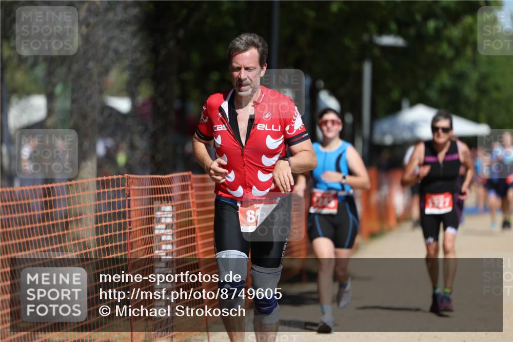 07.09.2025 - 19. Norderstedt Triathlon Michael Strokosch http://msf.ph/oto/8749605 07.09.2025 12:41:58 Laufen 756, 800, 1243, 1327 meine-sportfotos.de