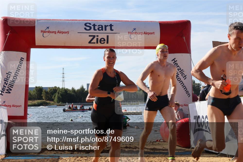 07.09.2025 - 19. Norderstedt Triathlon Luisa Fischer http://msf.ph/oto/8749609 07.09.2025 10:57:39 Schwimmen 185, 300, 806, 862, 1278, 1323 meine-sportfotos.de