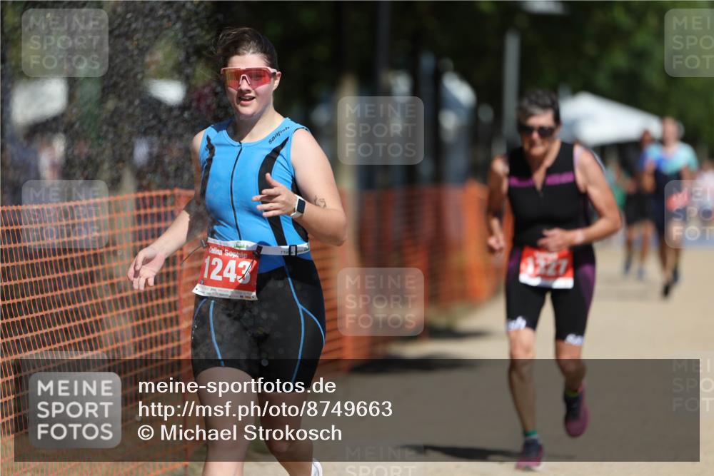 07.09.2025 - 19. Norderstedt Triathlon Michael Strokosch http://msf.ph/oto/8749663 07.09.2025 12:42:01 Laufen 168, 741, 800, 1243, 1327 meine-sportfotos.de
