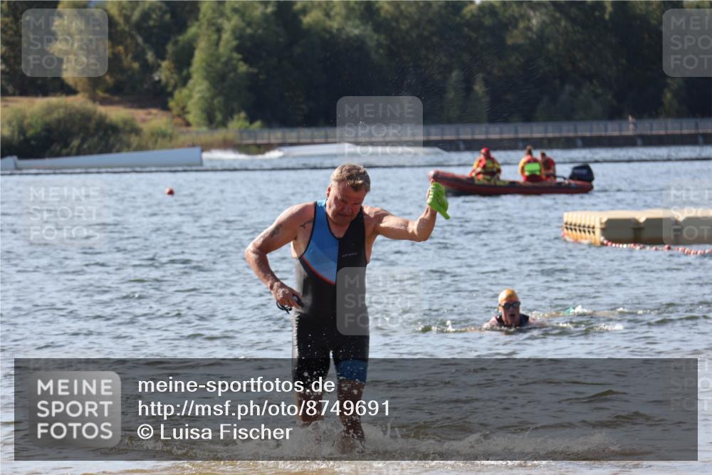 07.09.2025 - 19. Norderstedt Triathlon Luisa Fischer http://msf.ph/oto/8749691 07.09.2025 10:58:07 Schwimmen 152, 710 meine-sportfotos.de