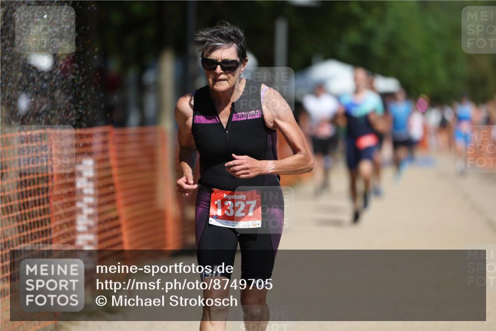 07.09.2025 - 19. Norderstedt Triathlon Michael Strokosch http://msf.ph/oto/8749705 07.09.2025 12:42:03 Laufen 168, 741, 800, 1243, 1327 meine-sportfotos.de