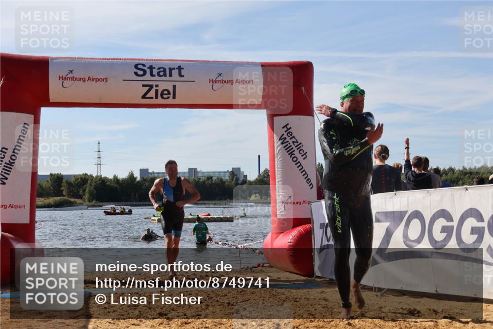 07.09.2025 - 19. Norderstedt Triathlon Luisa Fischer http://msf.ph/oto/8749741 07.09.2025 10:58:12 Schwimmen 152, 710 meine-sportfotos.de