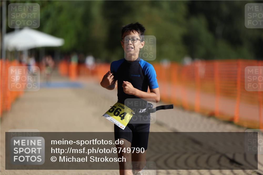07.09.2025 - 19. Norderstedt Triathlon Michael Strokosch http://msf.ph/oto/8749790 07.09.2025 09:49:57 Laufen 564 meine-sportfotos.de