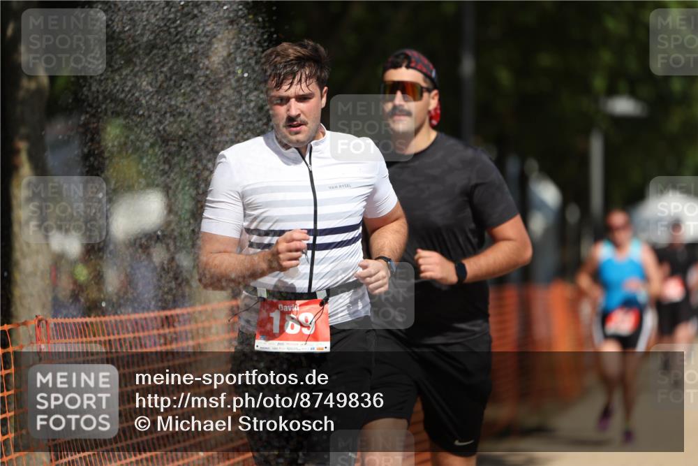 07.09.2025 - 19. Norderstedt Triathlon Michael Strokosch http://msf.ph/oto/8749836 07.09.2025 12:42:14 Laufen 189, 215, 717, 793, 1249, 1300 meine-sportfotos.de