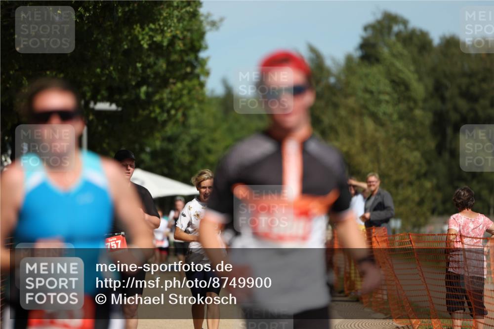 07.09.2025 - 19. Norderstedt Triathlon Michael Strokosch http://msf.ph/oto/8749900 07.09.2025 12:42:20 Laufen 169, 757, 793, 1249, 1280, 1300 meine-sportfotos.de