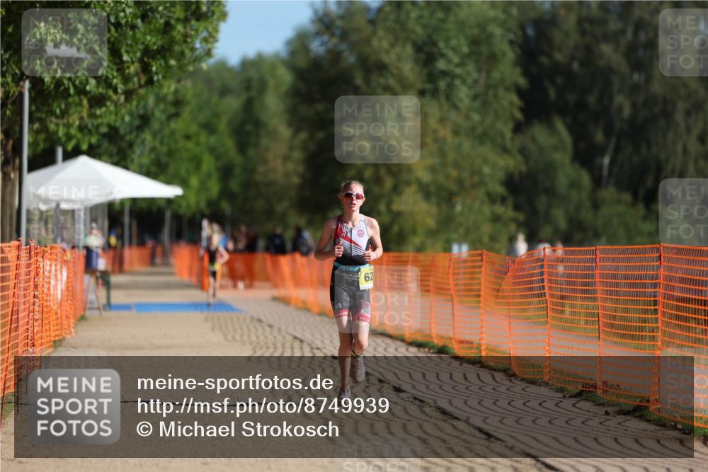 07.09.2025 - 19. Norderstedt Triathlon Michael Strokosch http://msf.ph/oto/8749939 07.09.2025 09:50:35 Laufen 628 meine-sportfotos.de