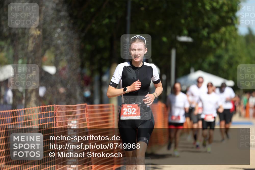 07.09.2025 - 19. Norderstedt Triathlon Michael Strokosch http://msf.ph/oto/8749968 07.09.2025 12:42:32 Laufen 139, 244, 261, 292, 780, 828, 1277 meine-sportfotos.de